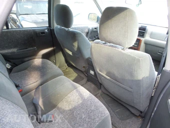 2001 Isuzu Rodeo – miniatura 11