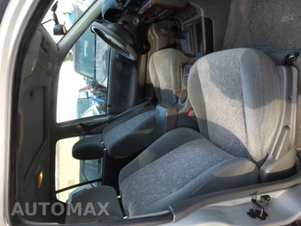 2001 Isuzu Rodeo – miniatura 15