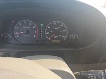 2001 Isuzu Rodeo S – miniatura 12