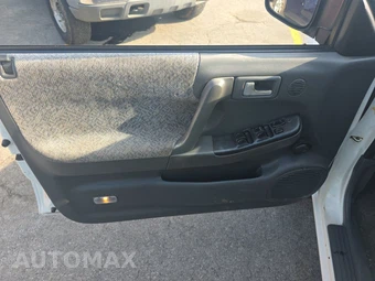 2001 Isuzu Rodeo S – miniatura 9