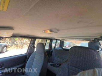 2001 Jeep Cherokee Sport – miniatura 11