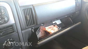 2001 Jeep Grand Cherokee Laredo – miniatura 24