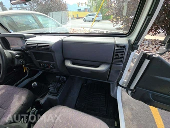 2001 Jeep Wrangler SE - miniatura 19