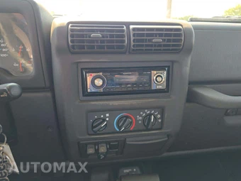 2001 Jeep Wrangler Sport - miniatura 7