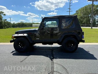 2001 Jeep Wrangler Sport - miniatura 5