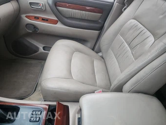 2001 Lexus LX 470 - miniatura 62