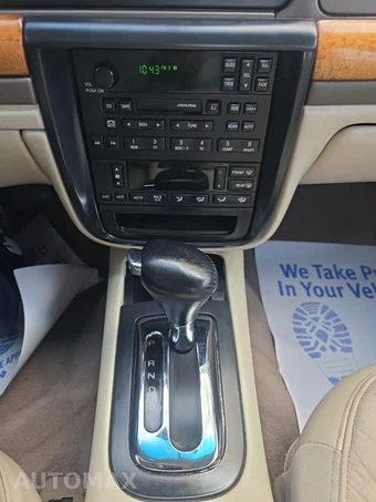 2001 Lincoln Continental – miniatura 32