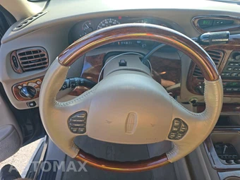 2001 Lincoln Navigator – miniatura 10