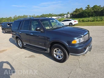 2001 Lincoln Navigator – miniatura 3