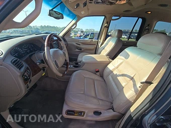 2001 Lincoln Navigator – miniatura 7