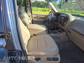 2001 Lincoln Navigator – miniatura 8