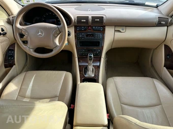 2001 Mercedes-Benz C 320 – miniatura 11