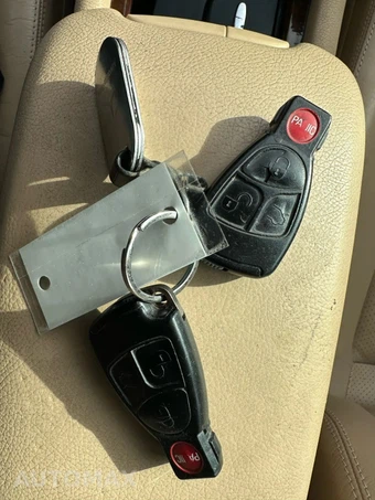 2001 Mercedes-Benz C 320 – miniatura 29