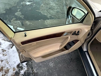 2001 Mercedes-Benz C 320 – miniatura 31
