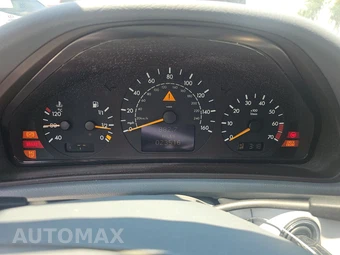 2001 Mercedes-Benz CLK 320 Convertible – miniatura 12
