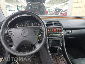 2001 Mercedes-Benz CLK 320 Coupe – miniatura 11