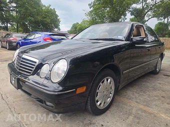 2001 Mercedes-Benz E 320 4MATIC Sedan