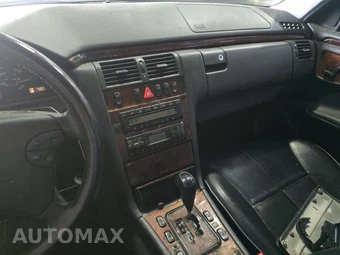 2001 Mercedes-Benz E 430 Sedan – miniatura 11
