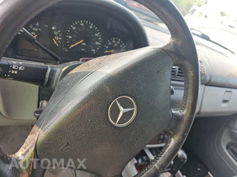 2001 Mercedes-Benz ML 320 - miniatura 10