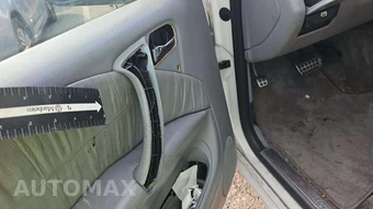 2001 Mercedes-Benz ML 320 - miniatura 20