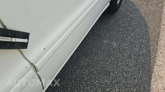 2001 Mercedes-Benz ML 320 - miniatura 29