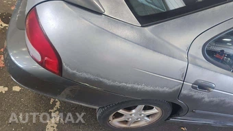 2001 Nissan Sentra SE – miniatura 22