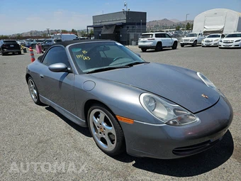 2001 Porsche 911 Cabriolet Carrera 4 - miniatura 3