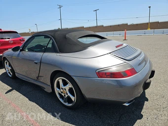 2001 Porsche 911 Cabriolet Carrera 4 - miniatura 6