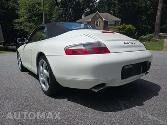 2001 Porsche 911 Cabriolet Carrera 4 – miniatura 2