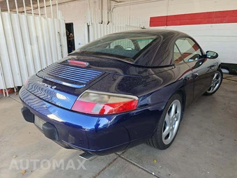 2001 Porsche 911 Cabriolet Carrera 4 – miniatura 3