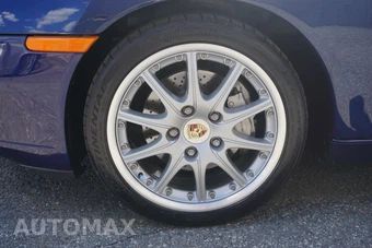 2001 Porsche 911 Cabriolet Carrera 4 – miniatura 25