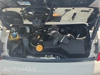 2001 Porsche 911 Carrera 4 Coupe – miniatura 18