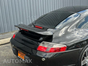 2001 Porsche 911 Carrera 4 Coupe - miniatura 29