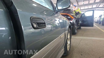 2001 Subaru Outback Wagon w/GB Equipment - miniatura 19