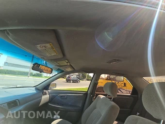2001 Toyota Camry LE – miniatura 23