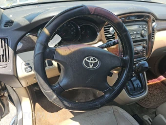 2001 Toyota Highlander – miniatura 10