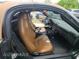2001 Toyota MR2 Spyder – miniatura 16
