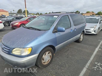 2001 Toyota Sienna XLE 114.2" WB — samochód z USA z aukcji Manheim, oferta Kup Teraz w AUTOMAX