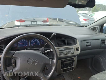 2001 Toyota Sienna XLE 114.2" WB – miniatura 11