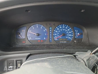 2001 Toyota Sienna XLE 114.2" WB – miniatura 12