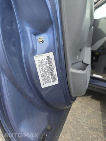 2001 Toyota Sienna XLE 114.2" WB – miniatura 15