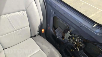 2001 Toyota Sienna XLE 114.2" WB – miniatura 30