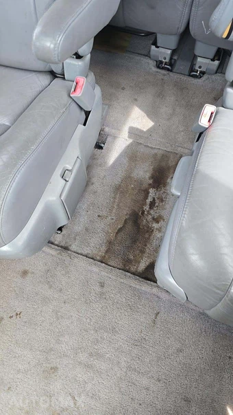 2001 Toyota Sienna XLE 114.2" WB – miniatura 31