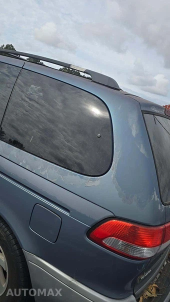 2001 Toyota Sienna XLE 114.2" WB – miniatura 43