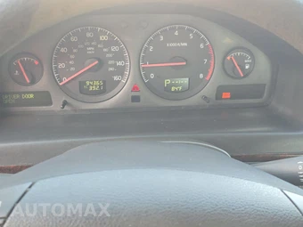 2001 Volvo S60 2.4 – miniatura 12