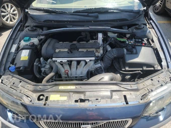 2001 Volvo V70 2.4 w/Moonroof – miniatura 15