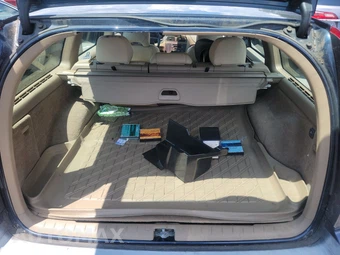 2001 Volvo V70 2.4 w/Moonroof – miniatura 16
