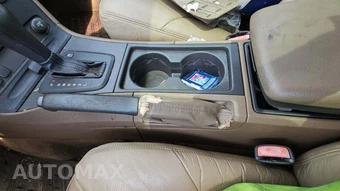 2001 Volvo V70 2.4 w/Moonroof – miniatura 18