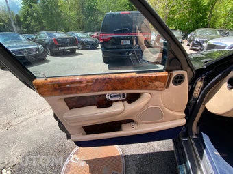 2002 Bentley Arnage RL - miniatura 20