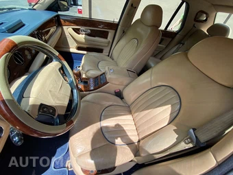 2002 Bentley Arnage RL - miniatura 21